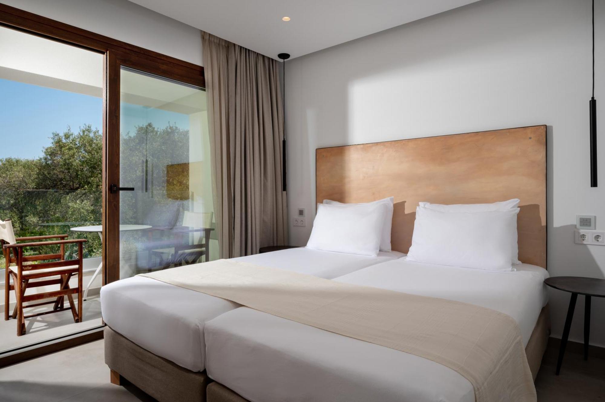 Mika Villas & Suites Херсонісос Номер фото