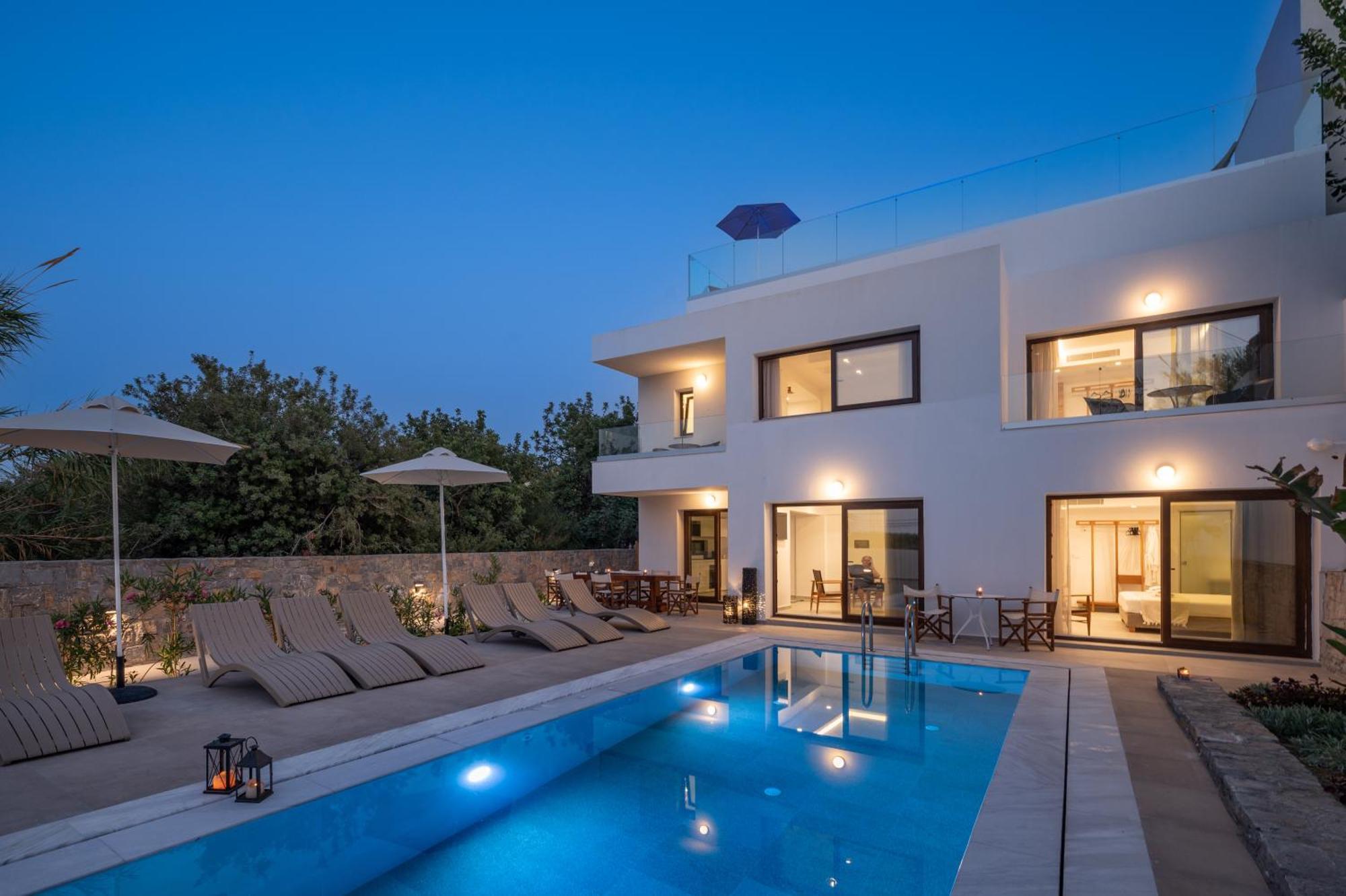 Mika Villas & Suites Херсонісос Номер фото