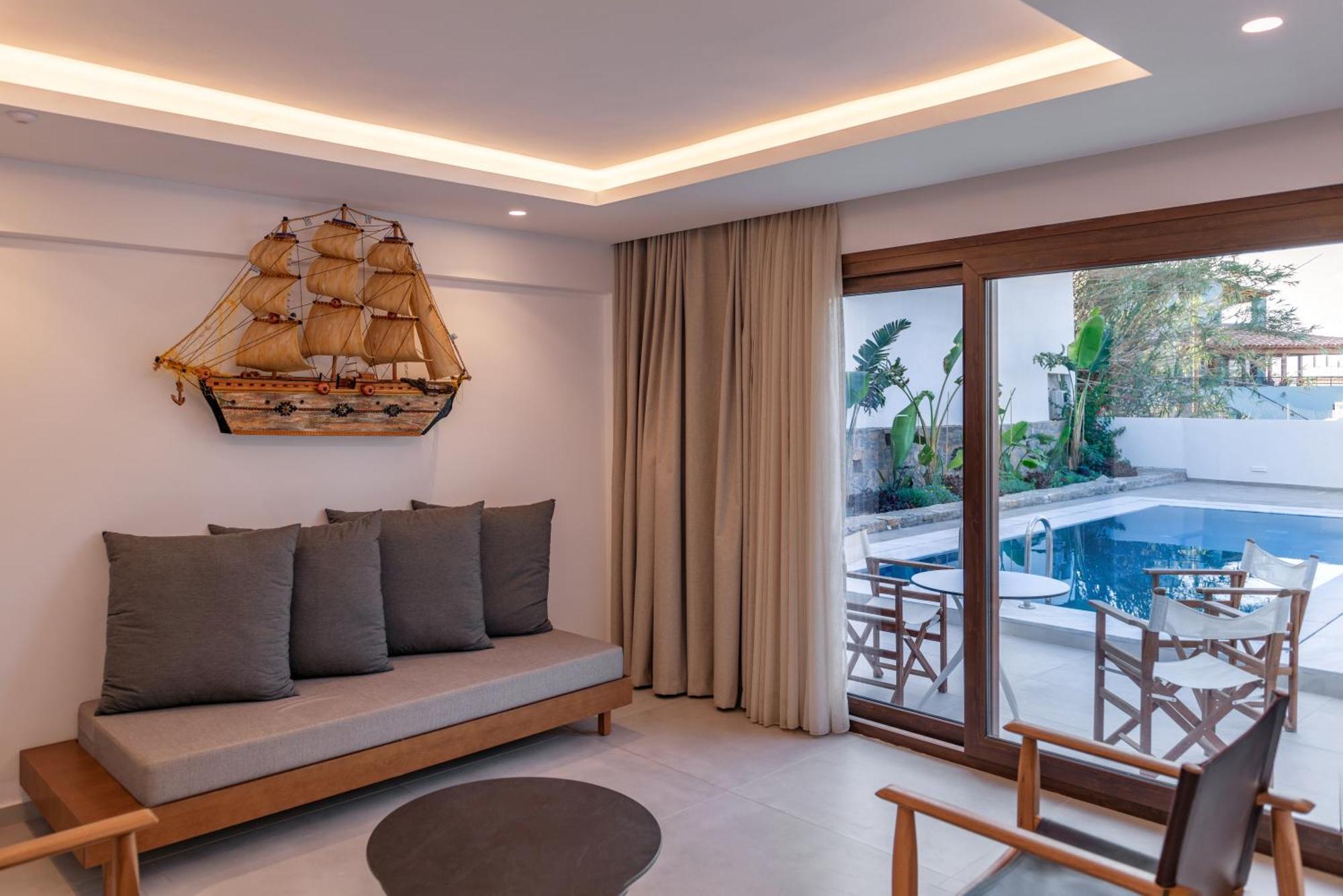 Mika Villas & Suites Херсонісос Номер фото
